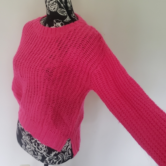 Hot Pink Crop Sweater!! - Picture 3 of 8